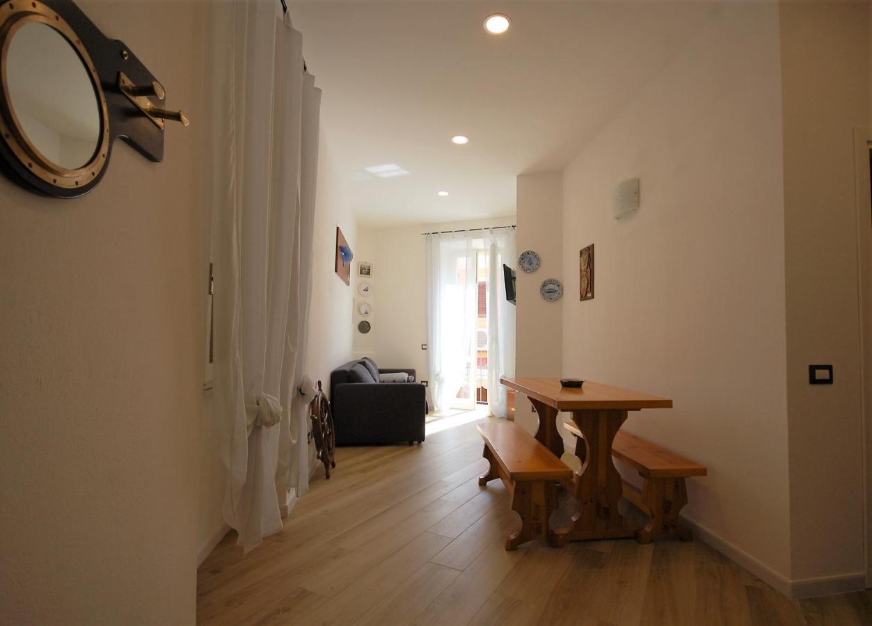 Appartamento Azzurra La Maddalena  Exteriör bild