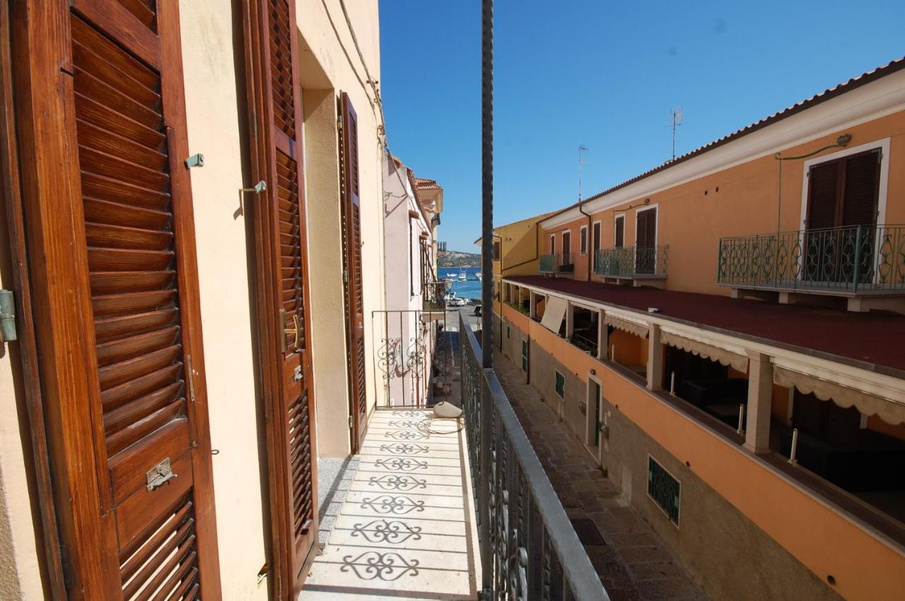 Appartamento Azzurra La Maddalena  Exteriör bild