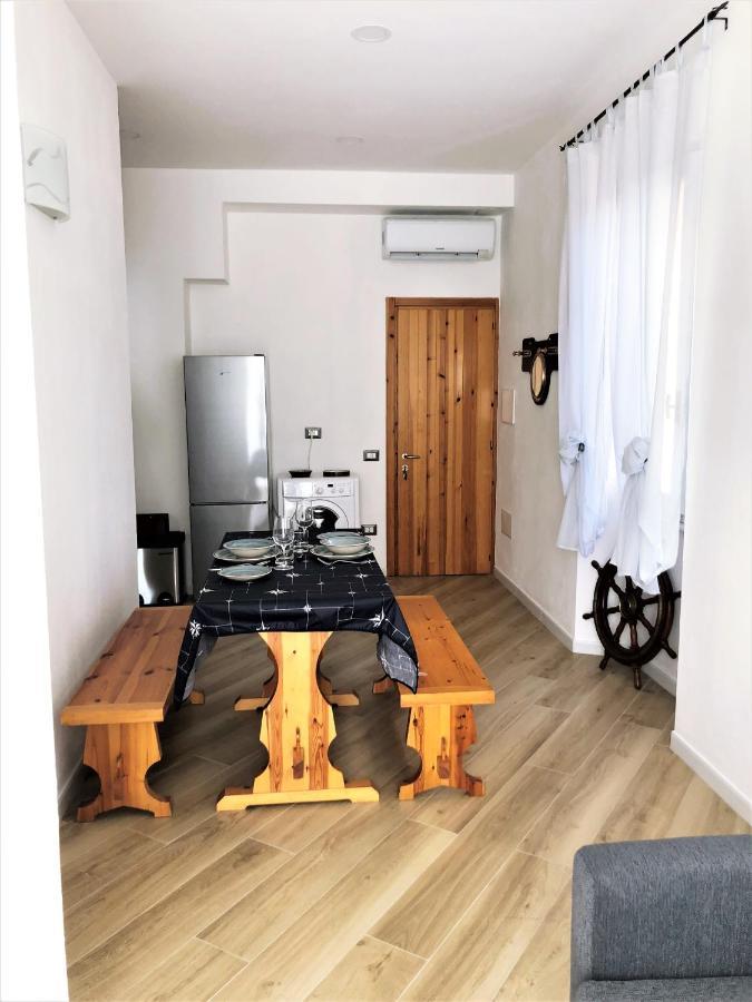 Appartamento Azzurra La Maddalena  Exteriör bild
