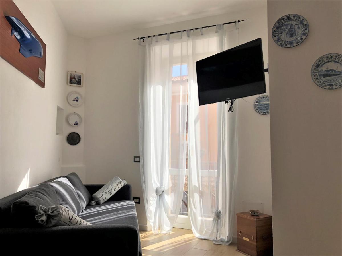 Appartamento Azzurra La Maddalena  Exteriör bild
